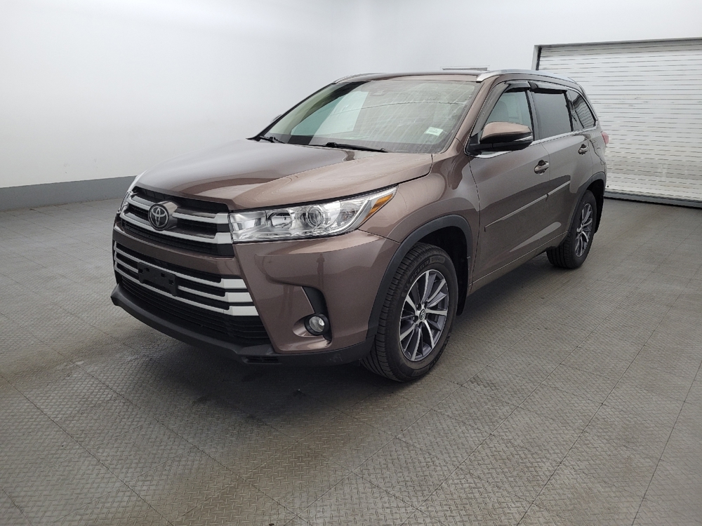 2017 Toyota Highlander XLE's photo