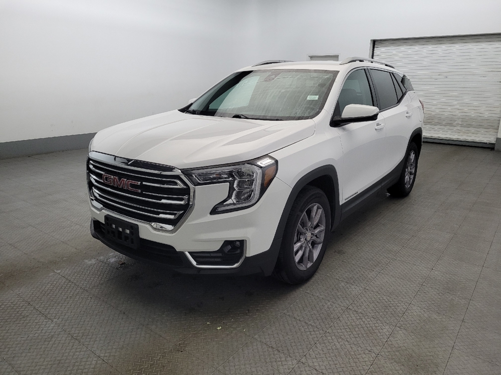 2023 GMC Terrain SLT's photo