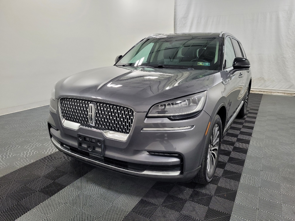 2022 Lincoln Aviator Base's photo