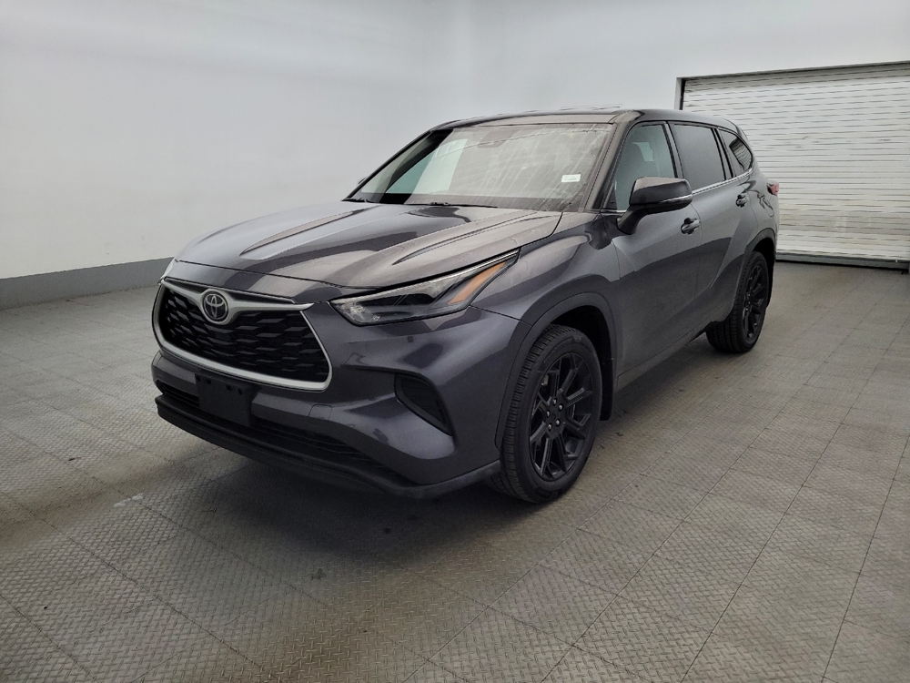 2022 Toyota Highlander L's photo