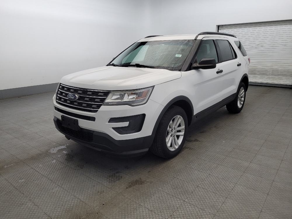 2017 Ford Explorer Base's photo