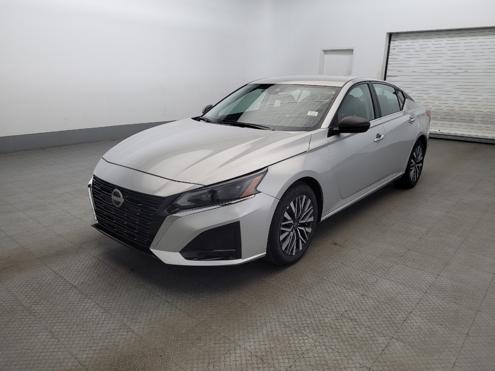 2024 Nissan Altima SV's photo