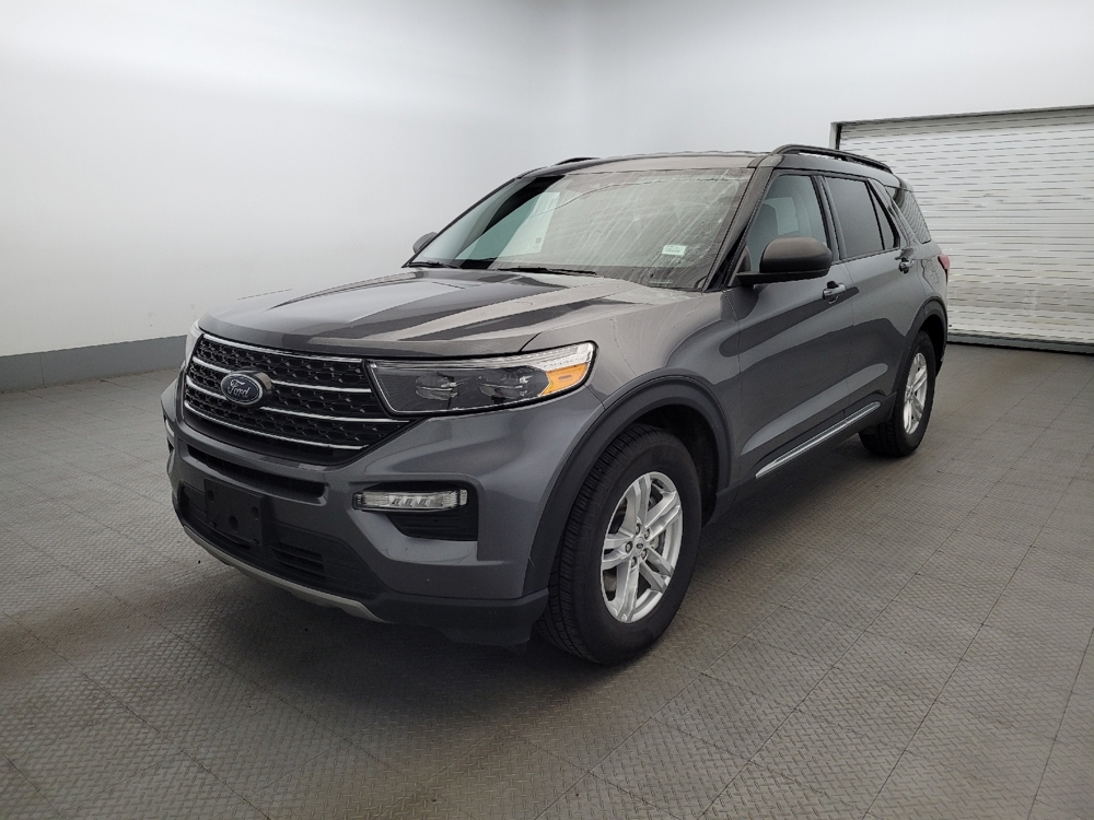 2023 Ford Explorer XLT's photo
