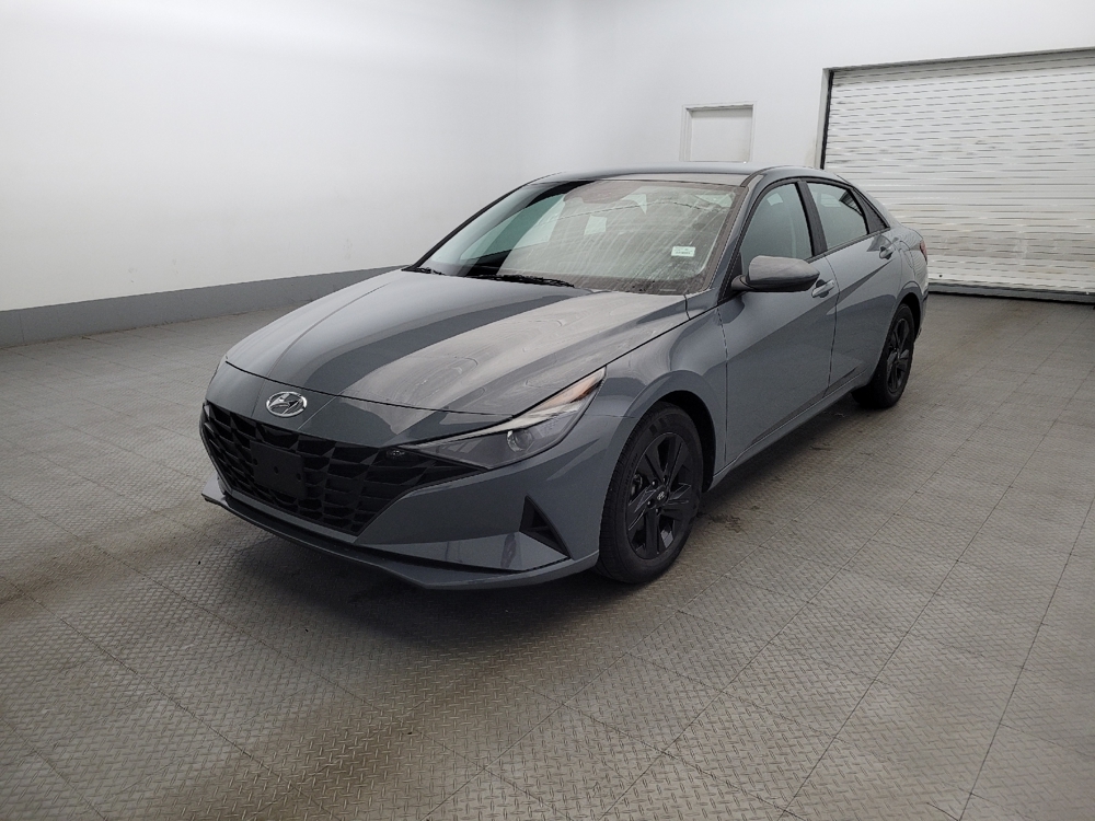 2023 Hyundai Elantra SEL's photo