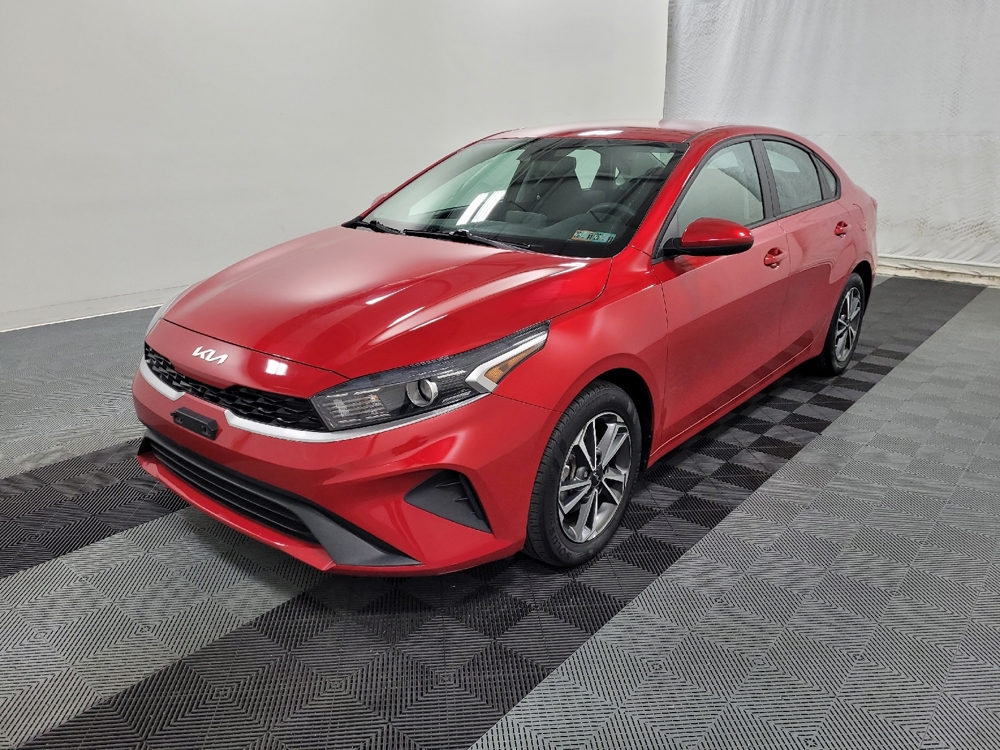 2023 Kia Forte LXS's photo