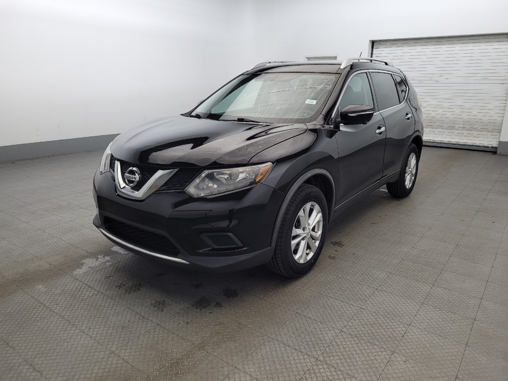 2016 Nissan Rogue SV's photo