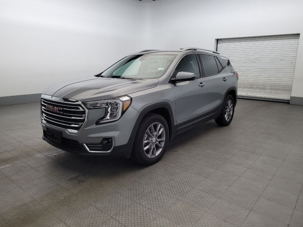 2024 GMC Terrain SLT's photo