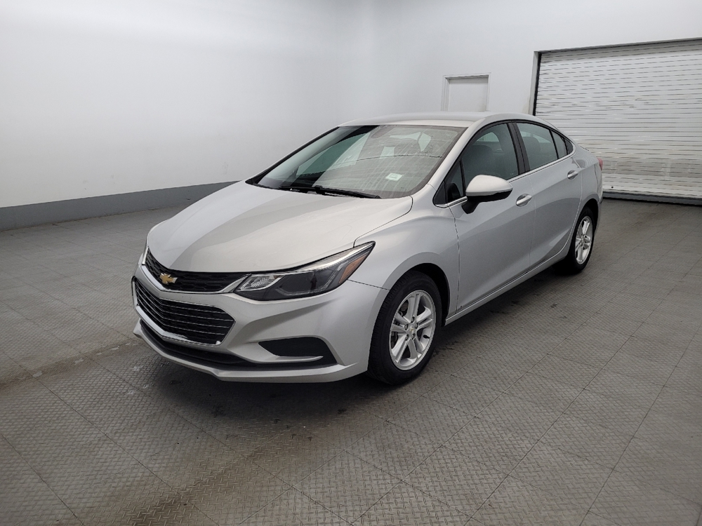 2018 Chevrolet Cruze LT's photo