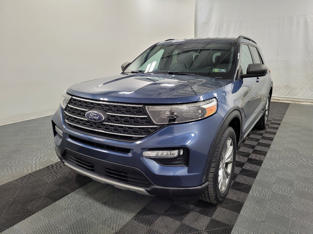 2020 Ford Explorer XLT's photo