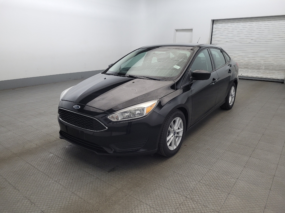 2018 Ford Focus SE's photo