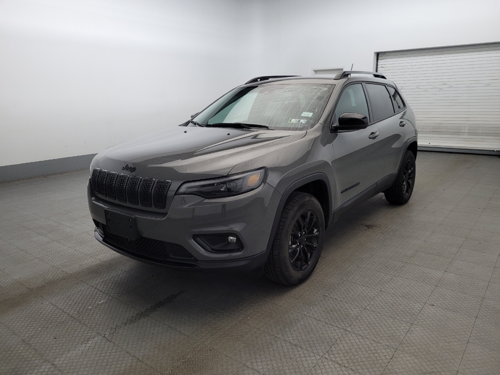 2023 Jeep Cherokee Altitude Lux's photo