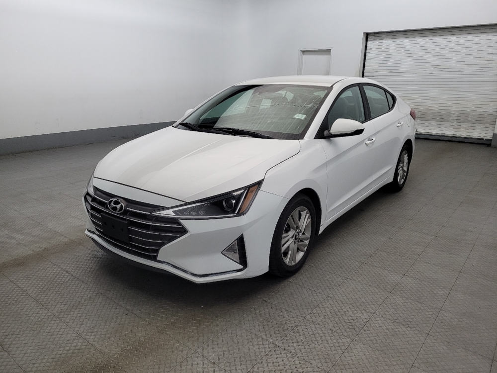 2019 Hyundai Elantra SEL's photo