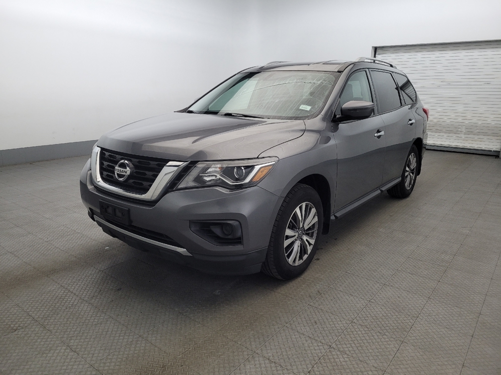 2020 Nissan Pathfinder S's photo