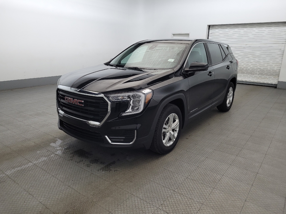 2024 GMC Terrain SLE's photo