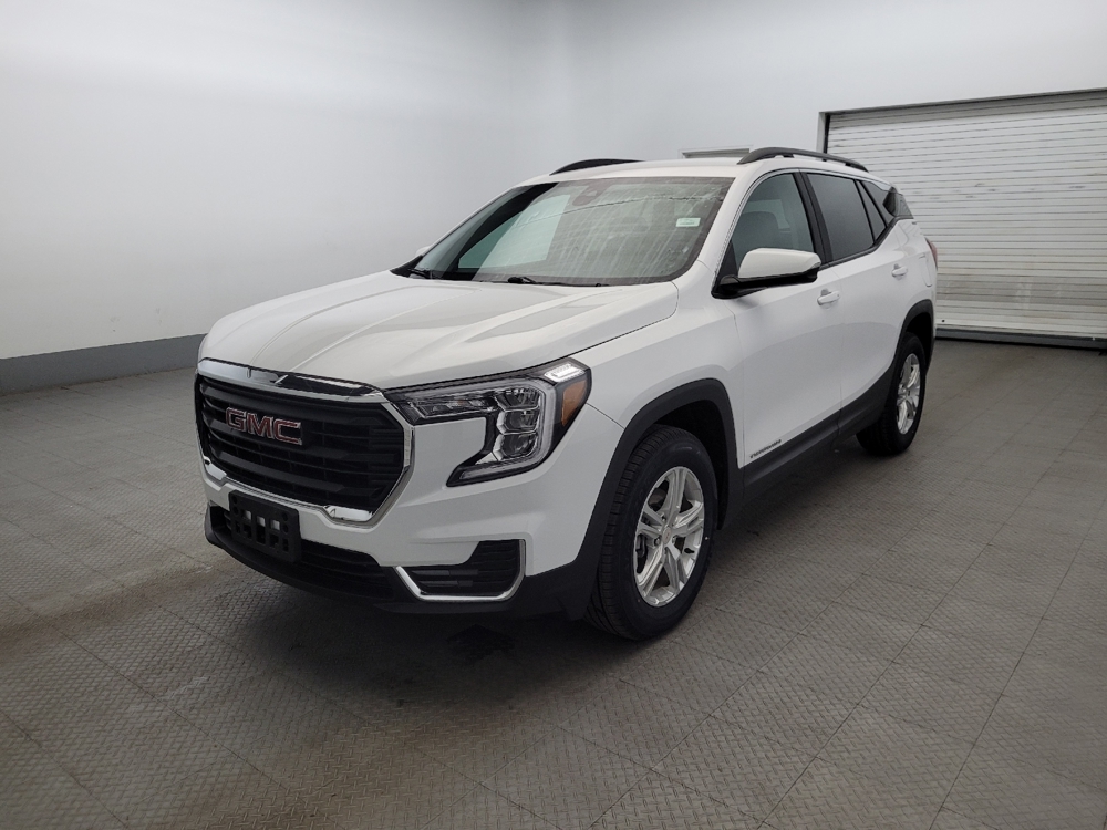 2023 GMC Terrain SLE's photo