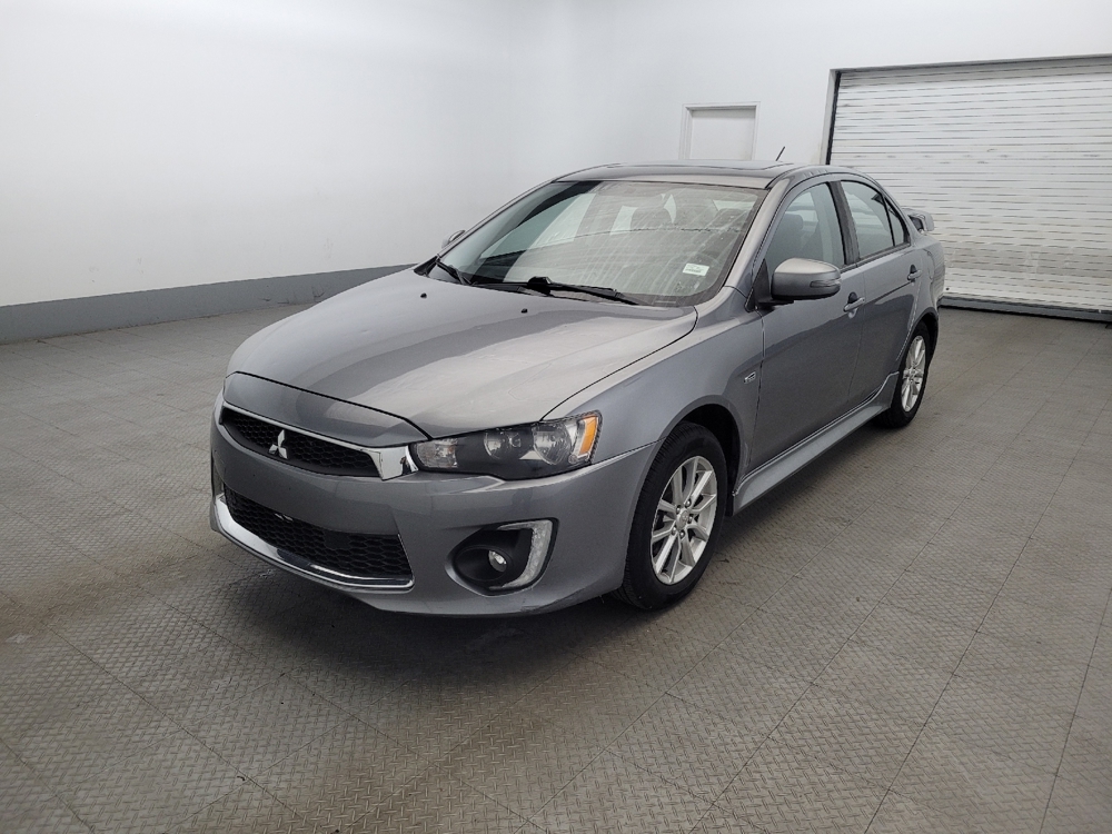 2016 Mitsubishi Lancer ES's photo