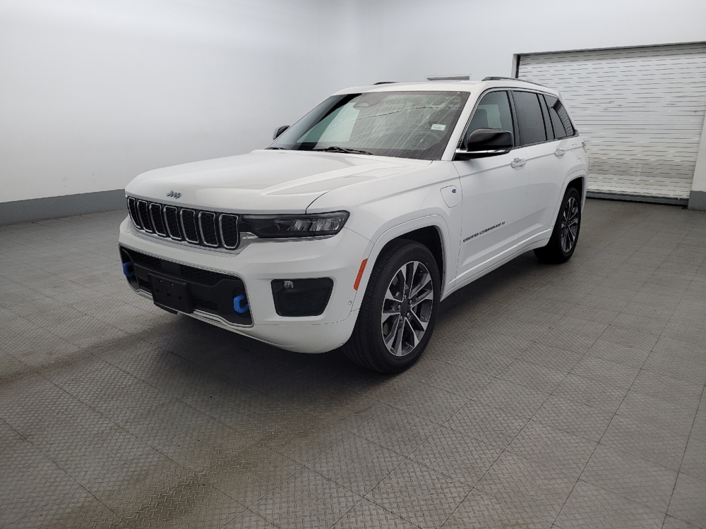 2022 Jeep Grand Cherokee Overland 4xe's photo