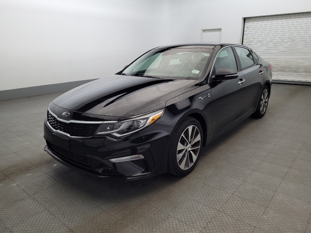 2019 Kia Optima S's photo