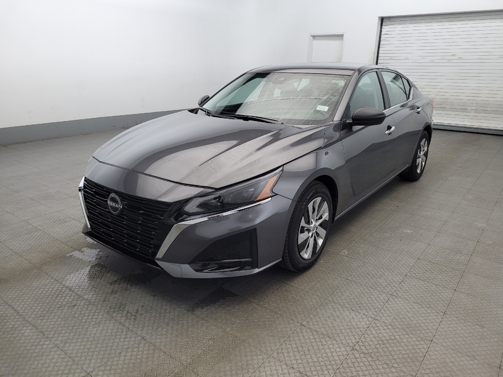 2024 Nissan Altima S's photo