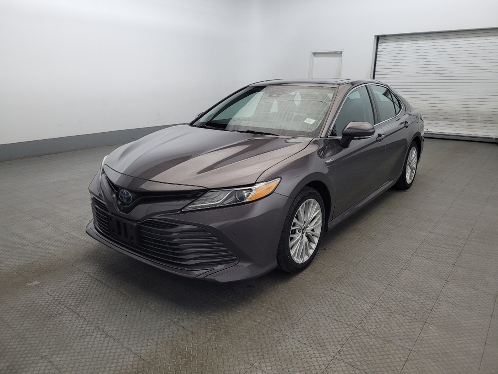 2020 Toyota Camry XLE's photo