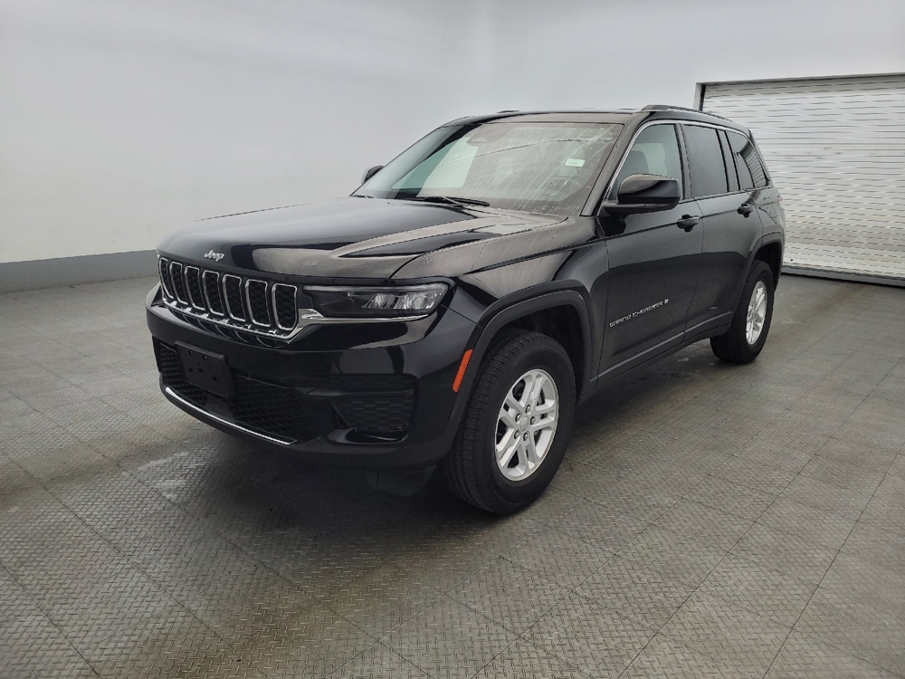 2023 Jeep Grand Cherokee Laredo's photo