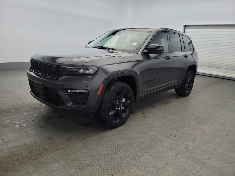 2023 Jeep Grand Cherokee Limited's photo
