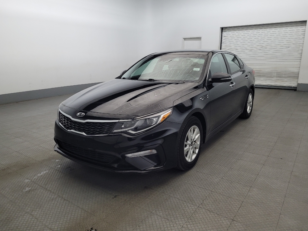 2019 Kia Optima LX's photo
