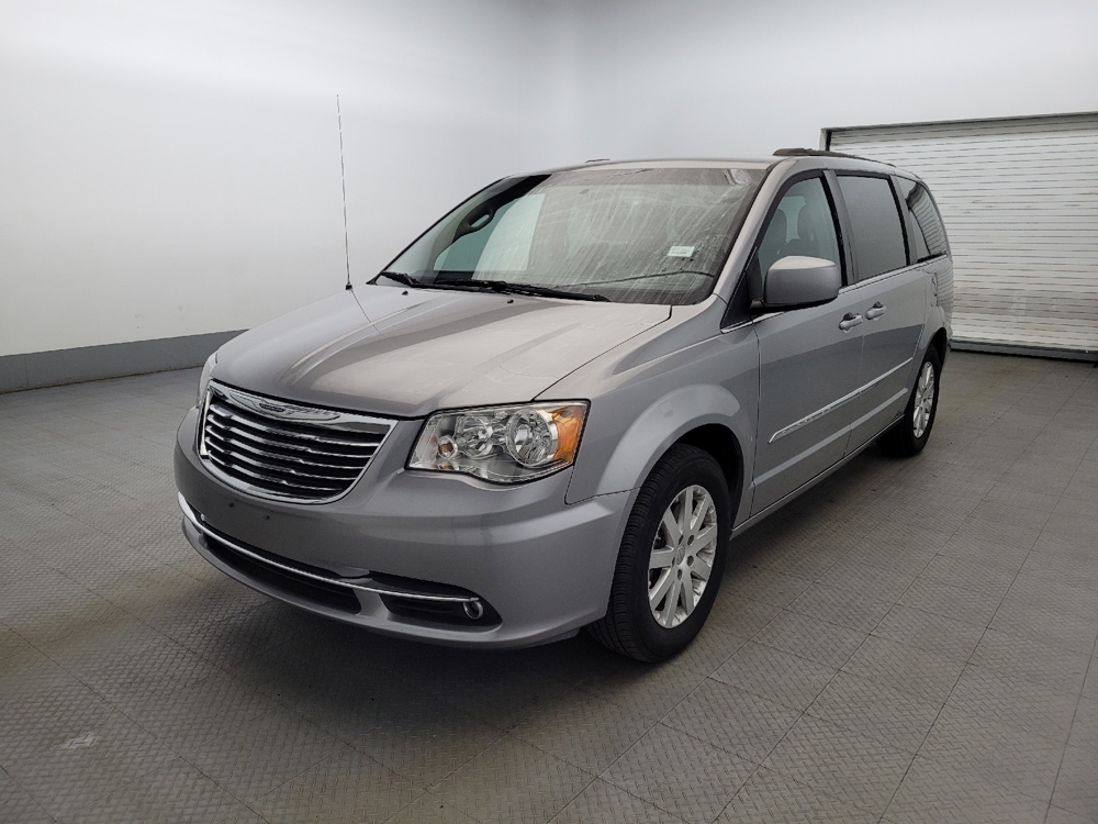 2016 Chrysler Town & Country Touring