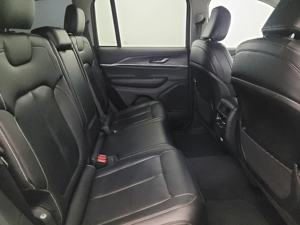 2023 Jeep Grand Cherokee Limited - Photo 15