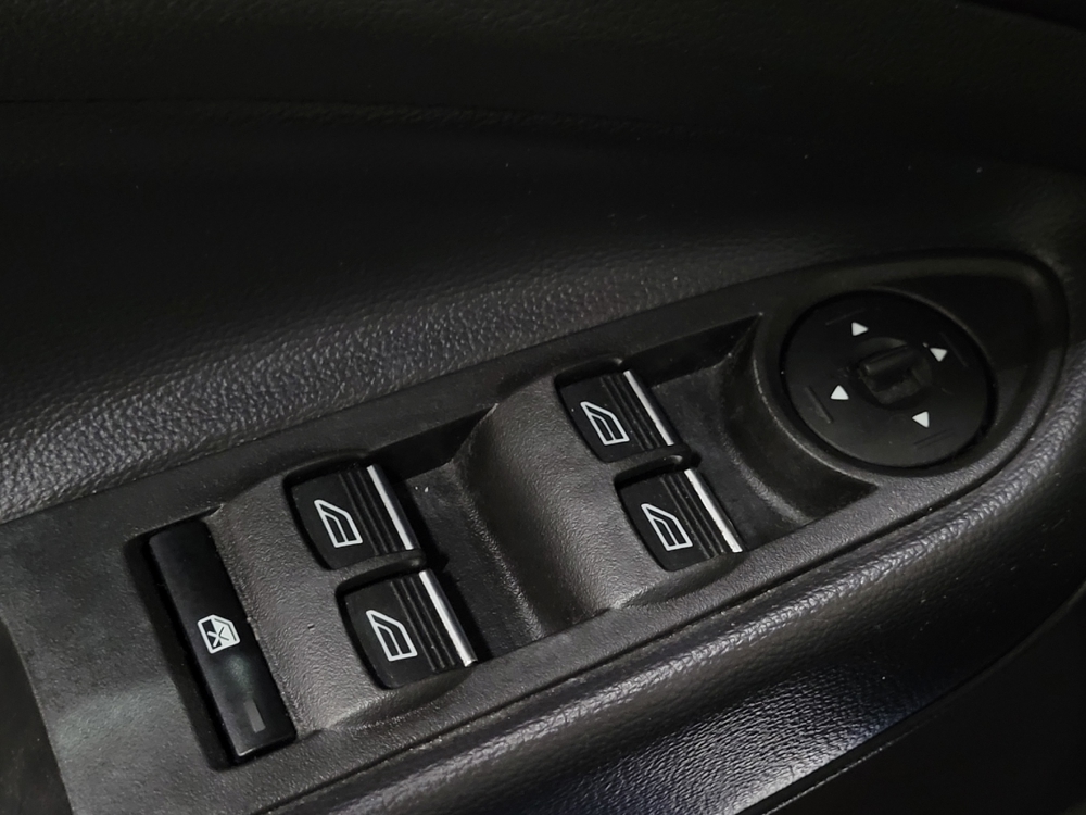 2017 Ford Escape Titanium - Photo 21