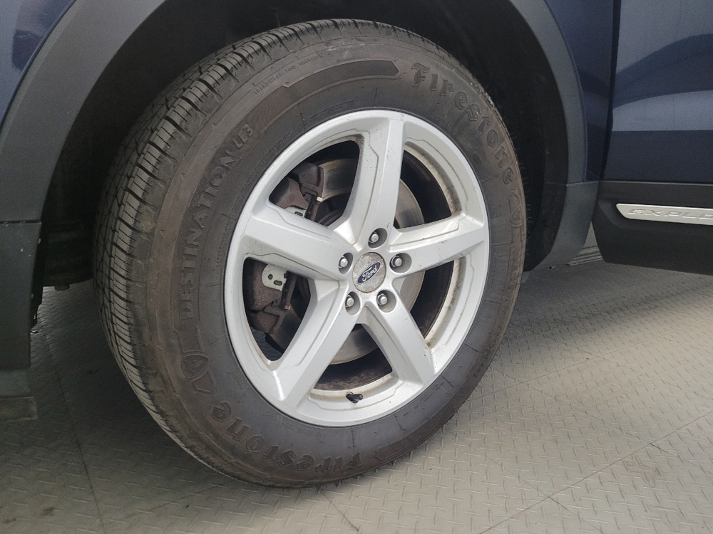 2016 Ford Explorer XLT - Photo 24