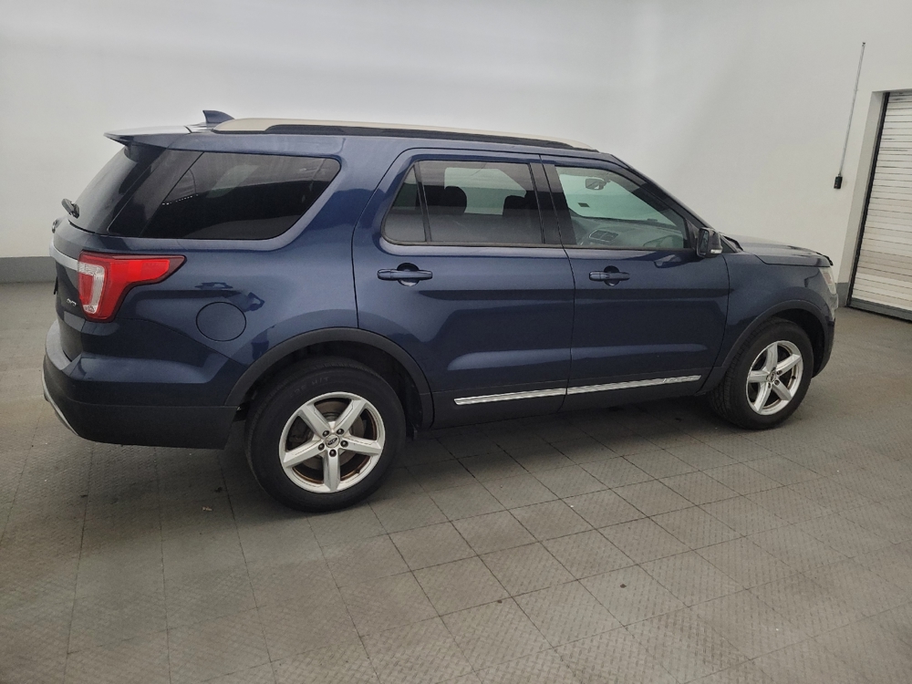 2016 Ford Explorer XLT - Photo 8