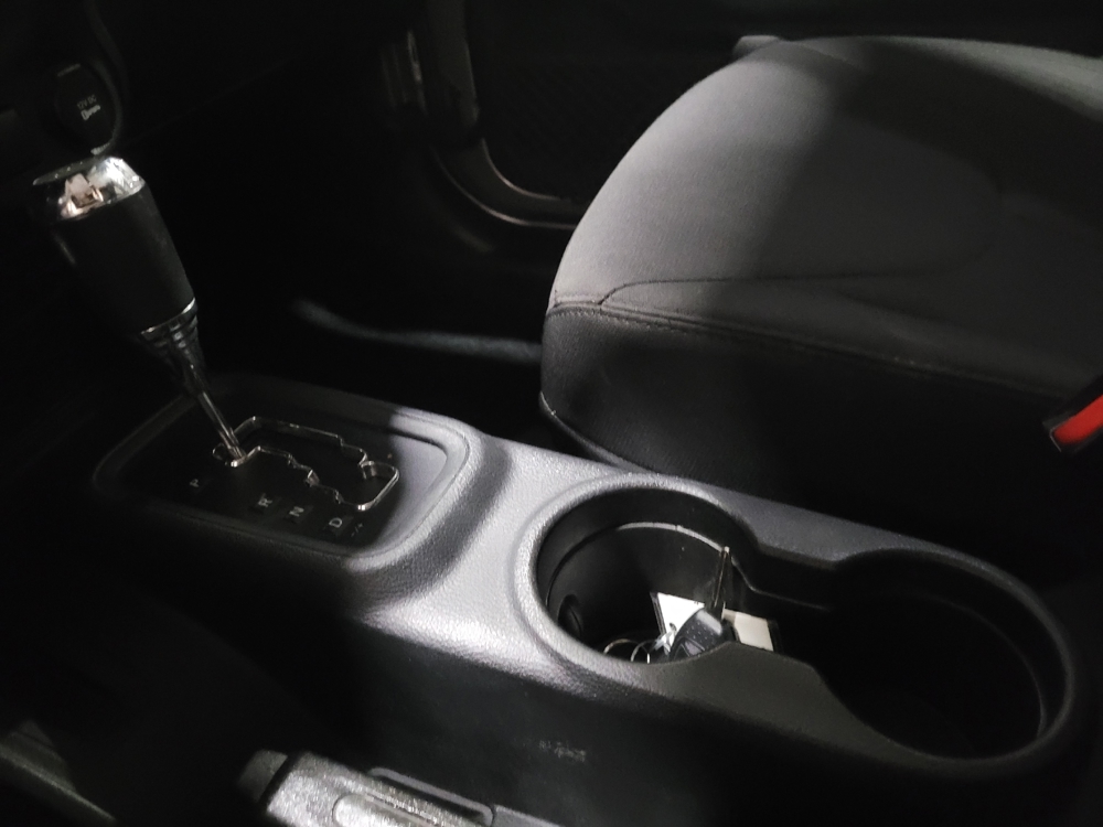 2018 Jeep Wrangler JK Unlimited Sport S - Photo 17