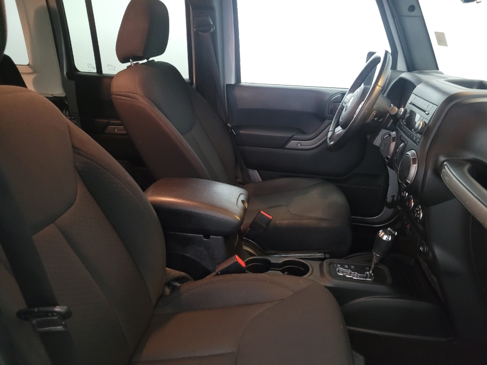 2018 Jeep Wrangler JK Unlimited Sport S - Photo 16