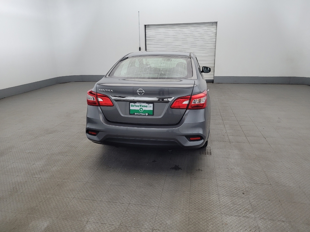 2017 Nissan Sentra S - Photo 6
