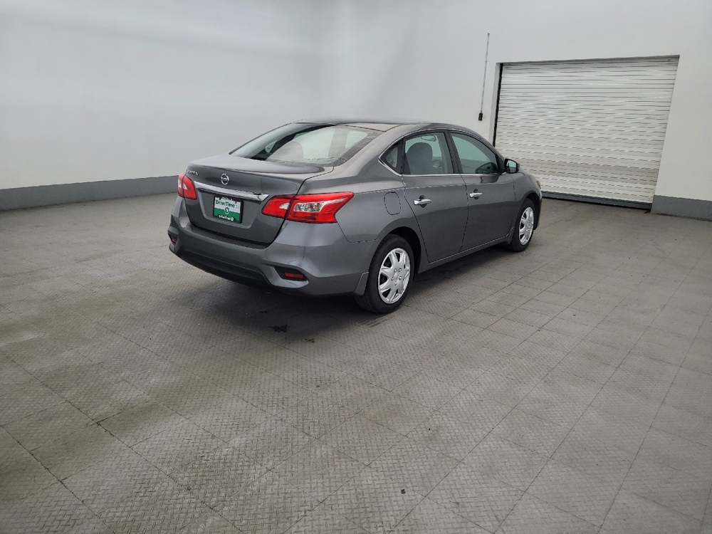 2017 Nissan Sentra S - Photo 7