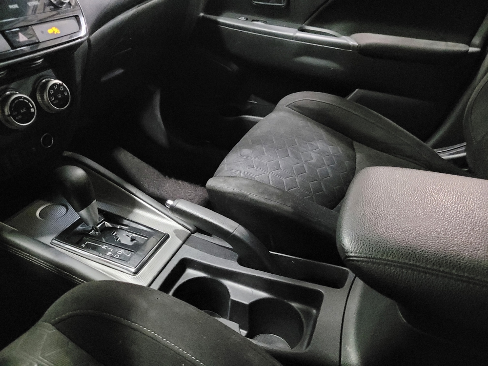 2020 Mitsubishi Outlander Sport ES - Photo 20