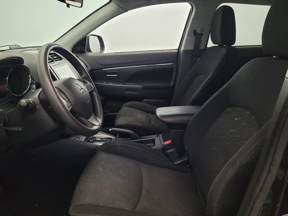 2020 Mitsubishi Outlander Sport ES - Photo 13