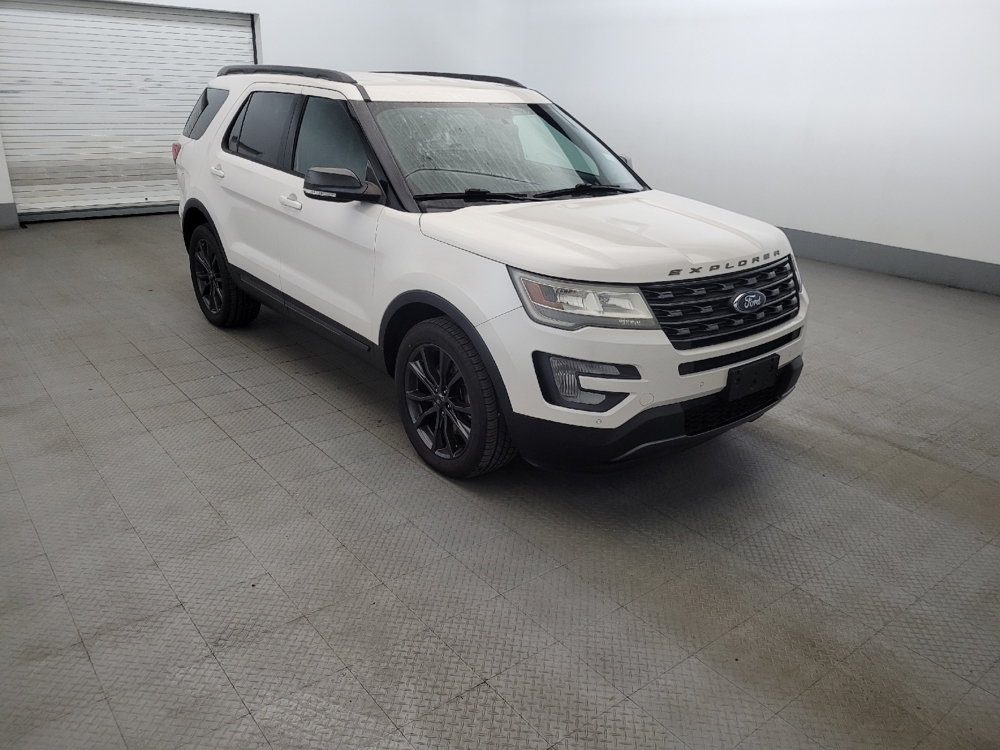 2017 Ford Explorer XLT - Photo 10