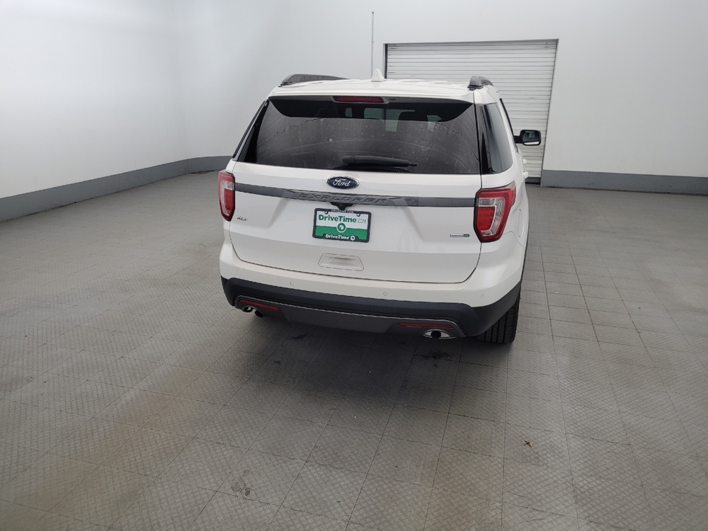 2017 Ford Explorer XLT - Photo 6