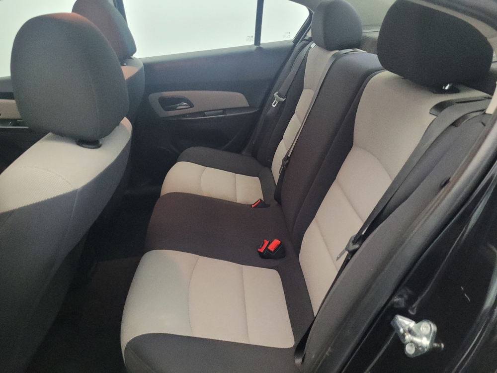 2016 Chevrolet Cruze Limited LS - Photo 14