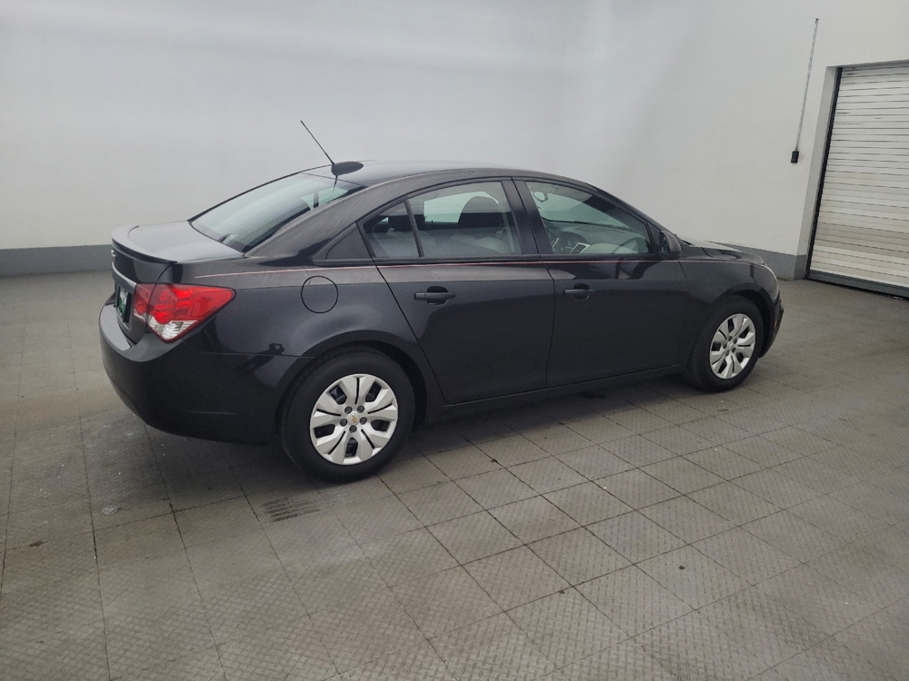 2016 Chevrolet Cruze Limited LS - Photo 8