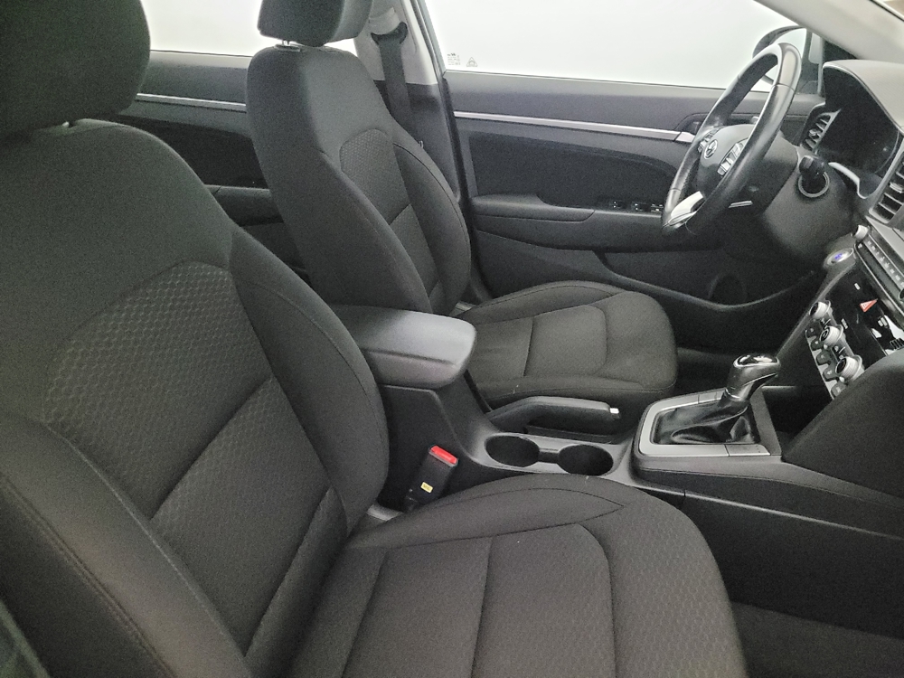 2019 Hyundai Elantra Value Edition - Photo 16