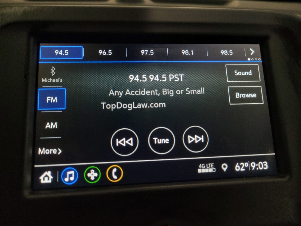 2019 Chevrolet Equinox LS - Photo 19