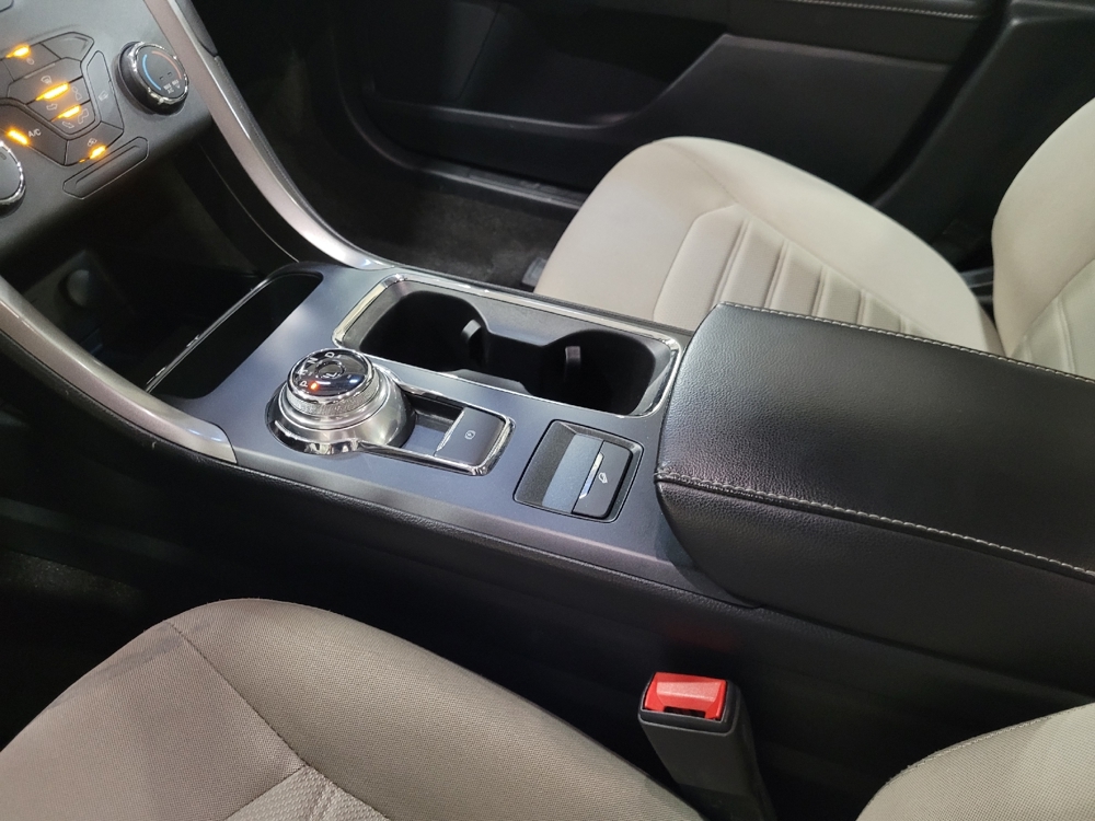 2020 Ford Fusion S - Photo 20