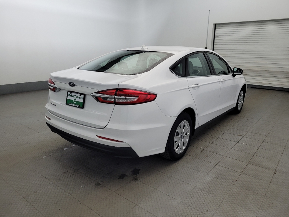 2020 Ford Fusion S - Photo 7