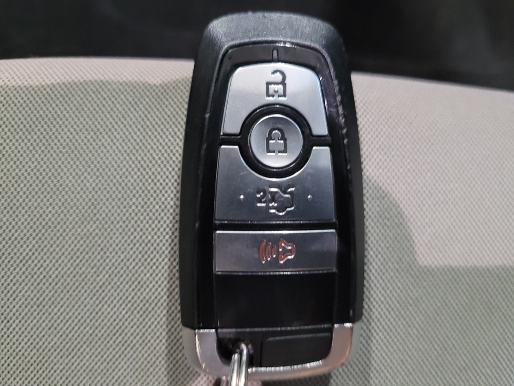 2020 Ford Fusion S - Photo 25