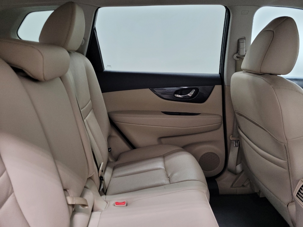 2016 Nissan Rogue SL - Photo 15