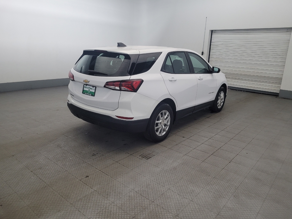 2023 Chevrolet Equinox LS - Photo 7