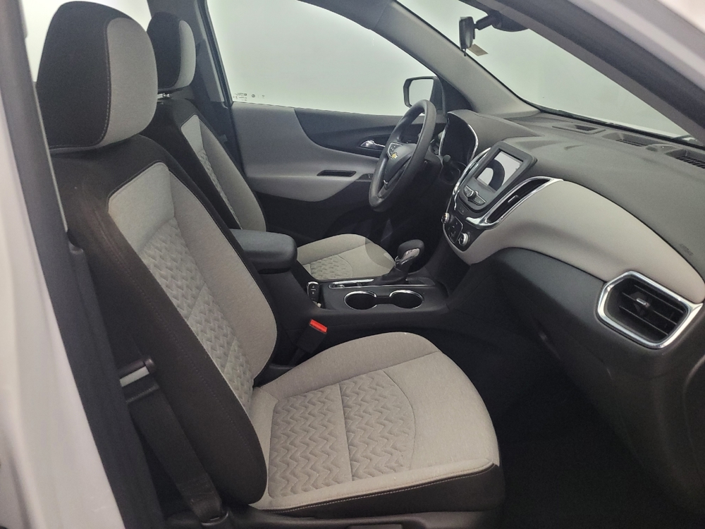 2023 Chevrolet Equinox LS - Photo 16